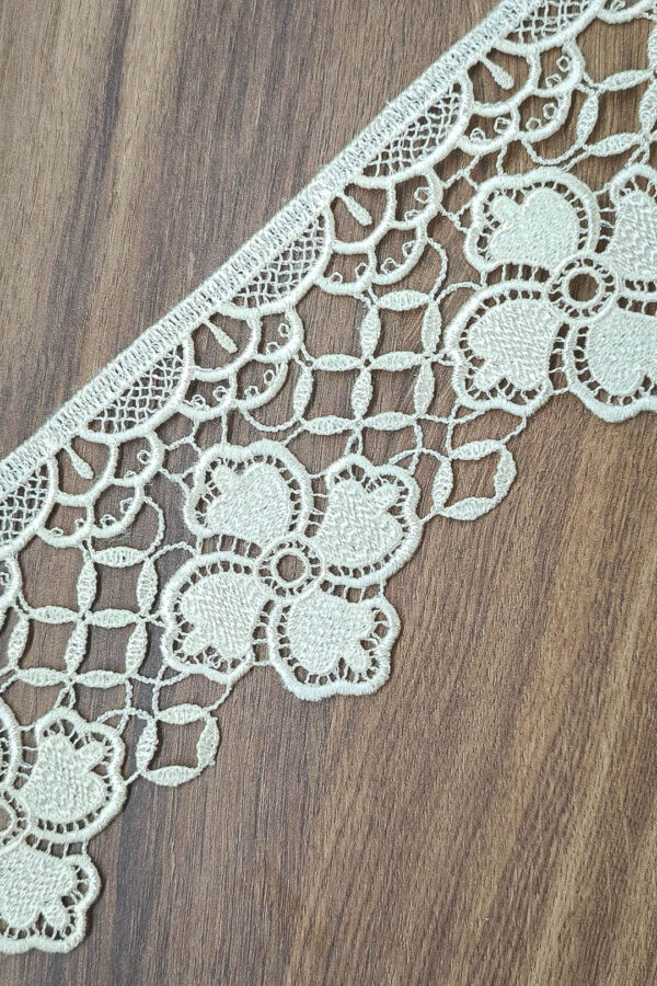 097520 9,0 Koronka gipiurowa