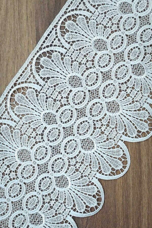 117930 17,5 biala Koronka gipiurowa