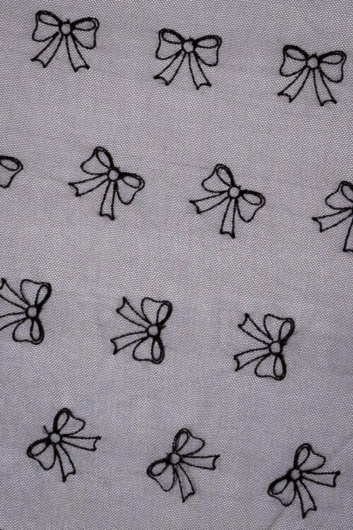 11000 150 z2 Dzianina haftowana na tiulu