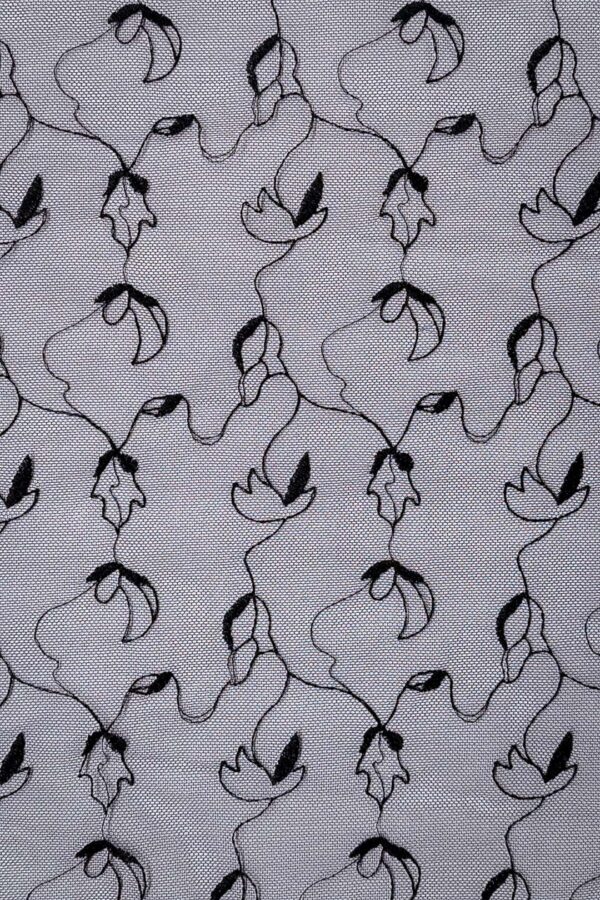 118760 160 z4 Dzianina haftowana na tiulu