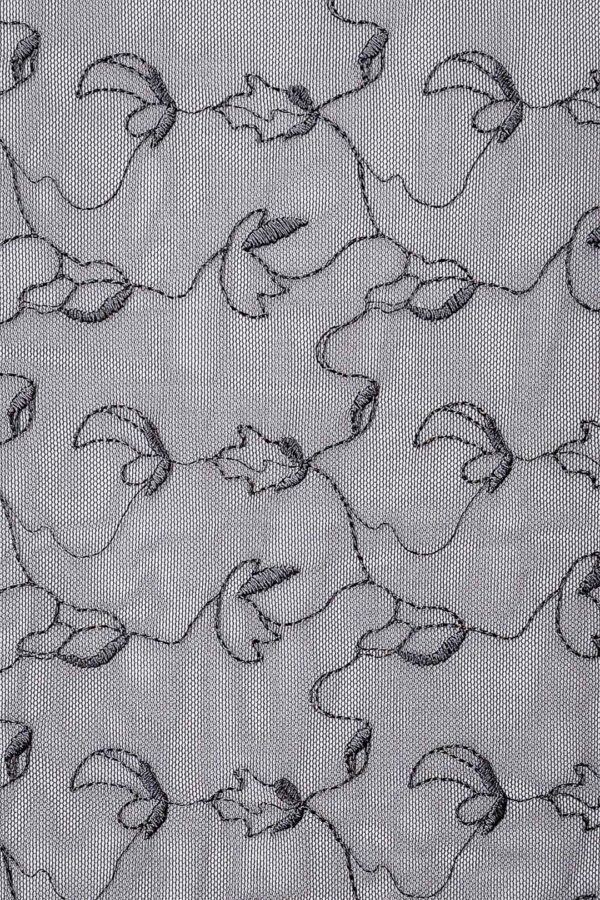 118762 160 z3 Dzianina haftowana na tiulu