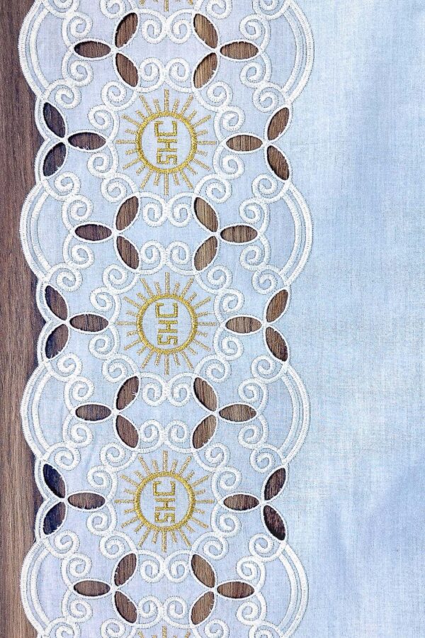 Tkanina haftowana sakralna