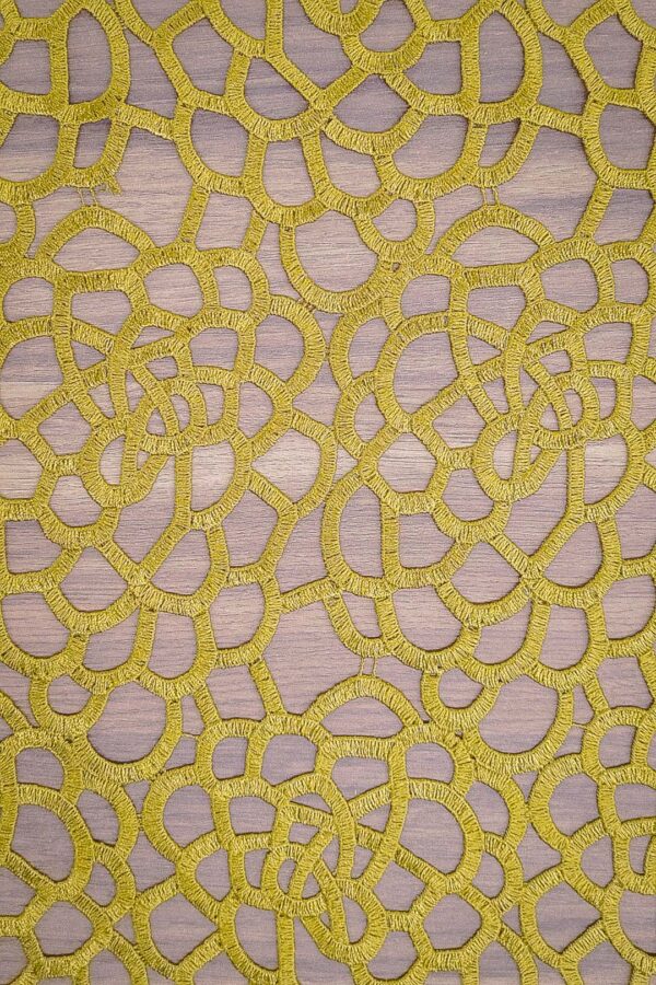 110590 135 z2 Tkanina haftowana gipiurowa