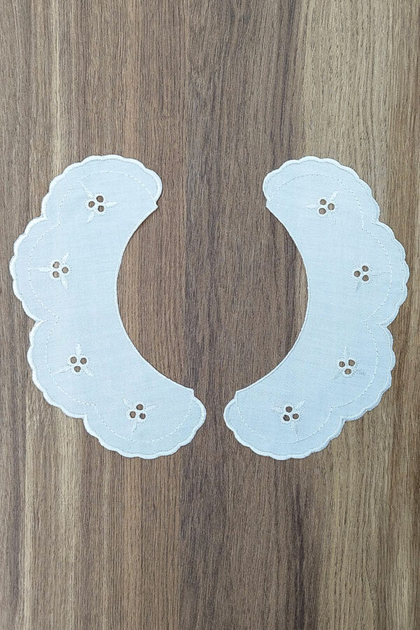 Kołnierzyk haftowany