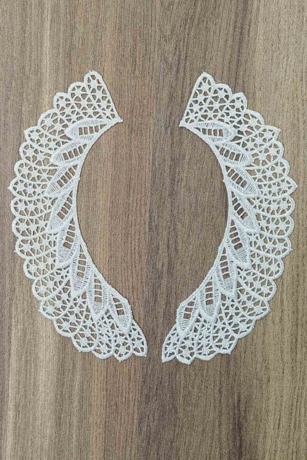 Kołnierzyk gipiurowy