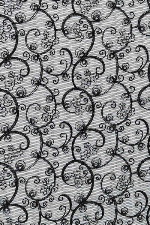 100290 150 z1 Dzianina haftowana na tiulu