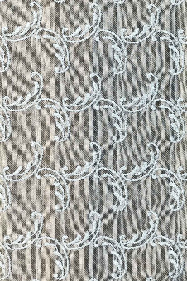 118950 150 z4 Dzianina haftowana na tiulu