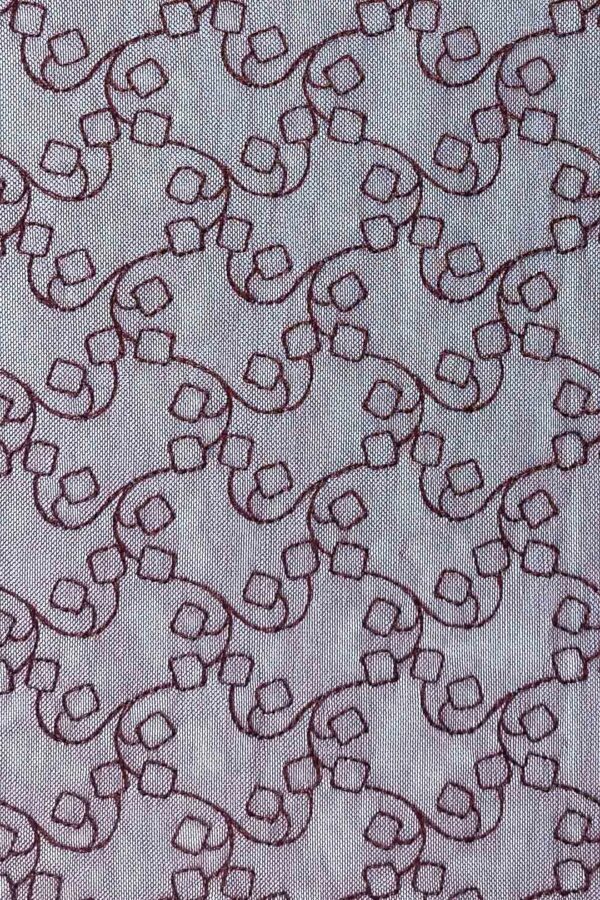 119000 150 z2 Dzianina haftowana na tiulu