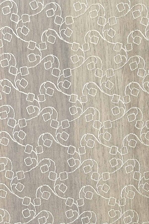 119000 150 z6 Dzianina haftowana na tiulu