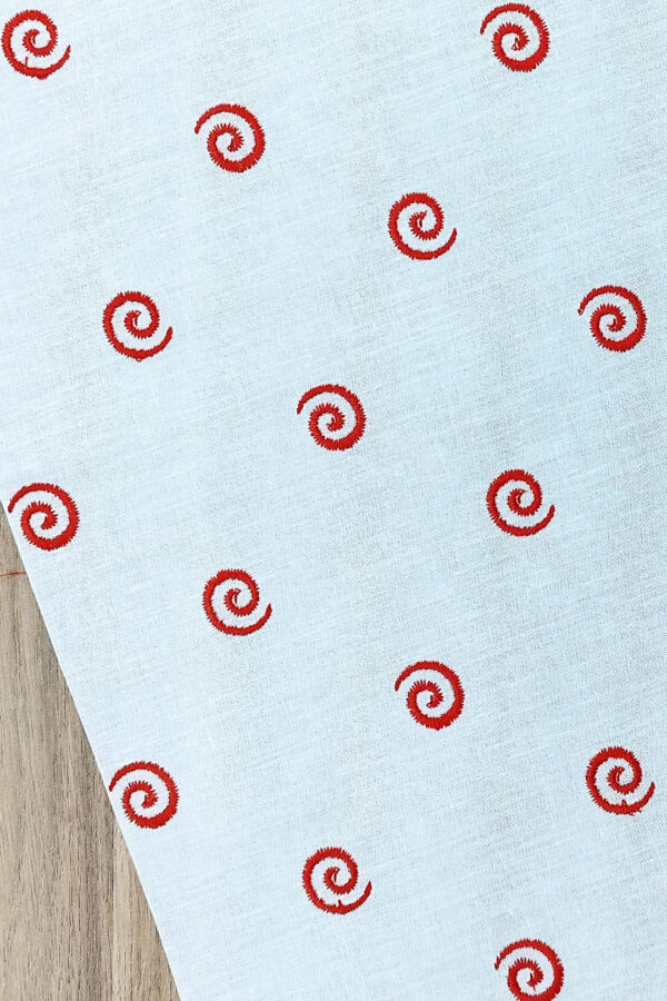 51560 150 z3 Tkanina haftowana